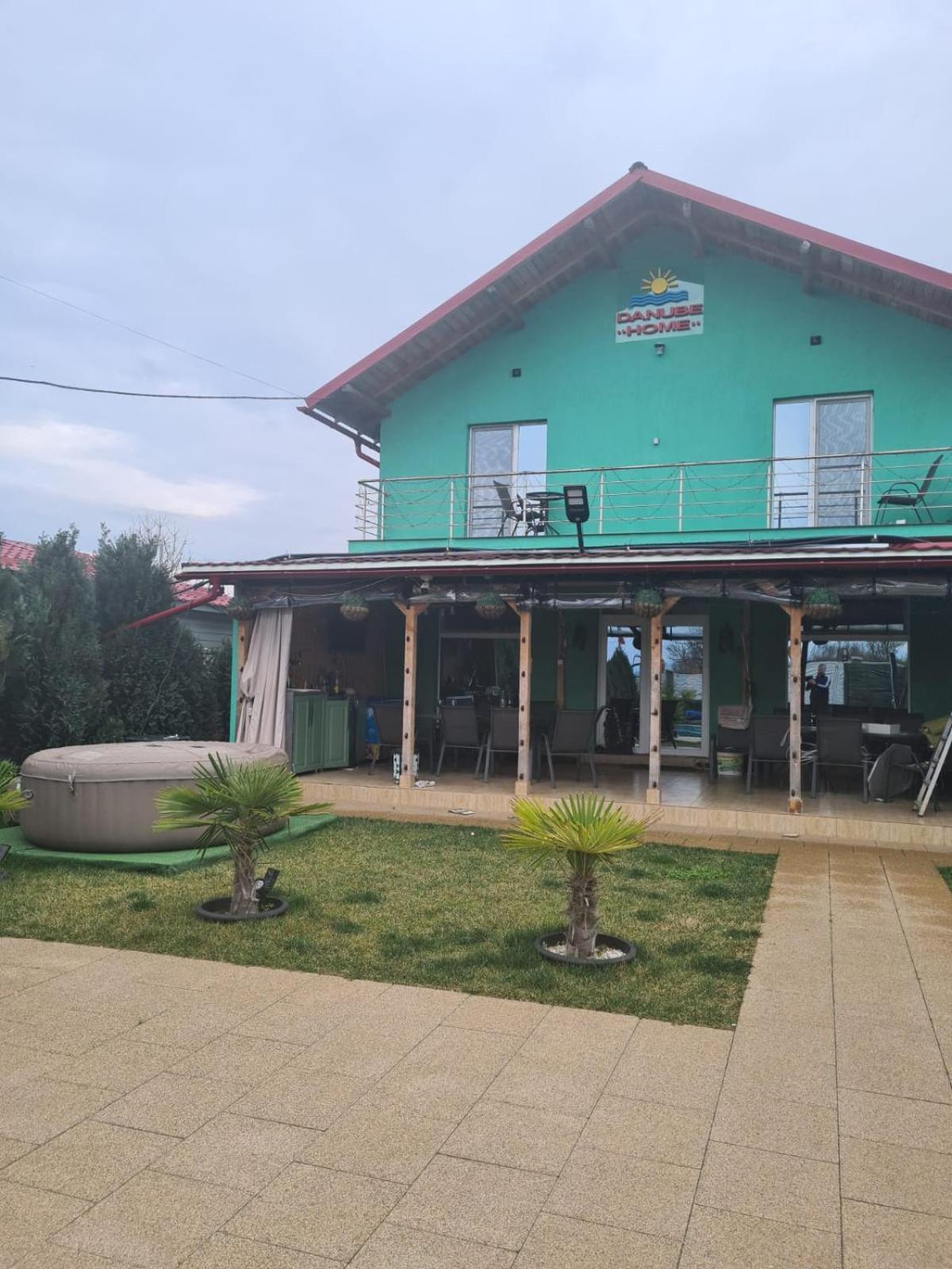 Danube Home Ostrovu Corbului Bagian luar foto