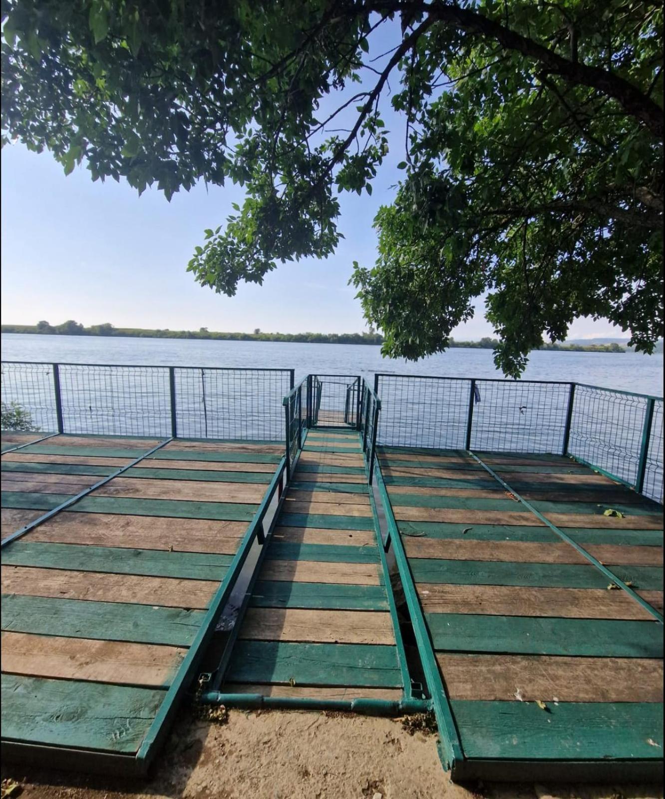 Danube Home Ostrovu Corbului Bagian luar foto