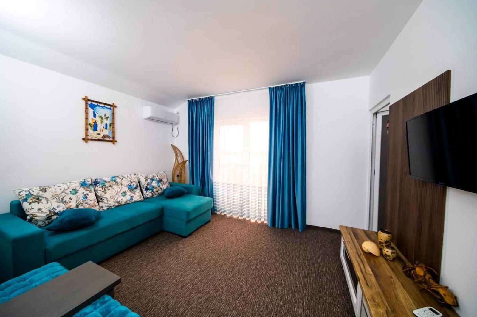 Danube Home Ostrovu Corbului Bagian luar foto